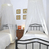 Twin room at Villa Seli